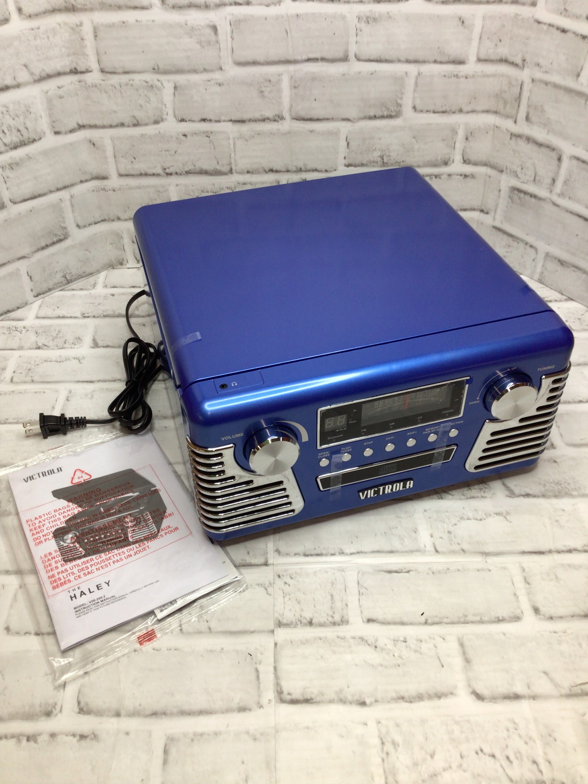 Victrola Haley Record Player V50-200 with Bluetooth and 3-Speed Turntable Blue (8109592477934)